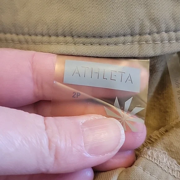 Athleta Brushed Lined Tan Hiking Outdoor Pants - Size 2P - Picture 8 of 9